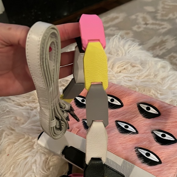 Min Mon Vali crossbody bag - Picture 6 of 6